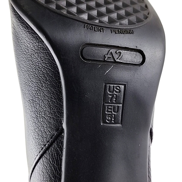 A2 Aerosoles Heelrest Gold Role Black Faux Leather Heeled Ankle Boots Size 7.5 - Picture 11 of 15